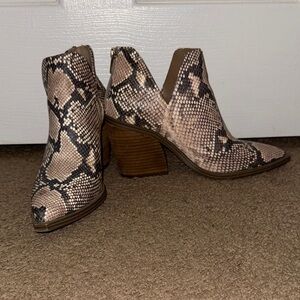 Vince Camuto Gigietta Snakeskin Ankle Boots